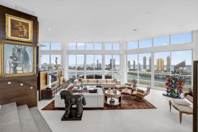 2 of 67 - 2600 Island Boulevard #ph-1, Aventura, FL