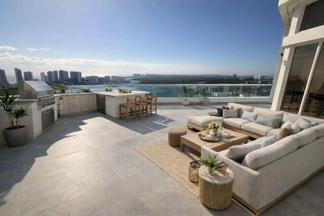 5 of 67 - 2600 Island Boulevard #ph-1, Aventura, FL