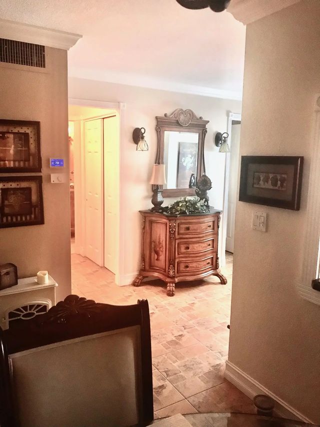 5 of 43 - 700 Ne 14th Avenue #404, Hallandale Beach, FL