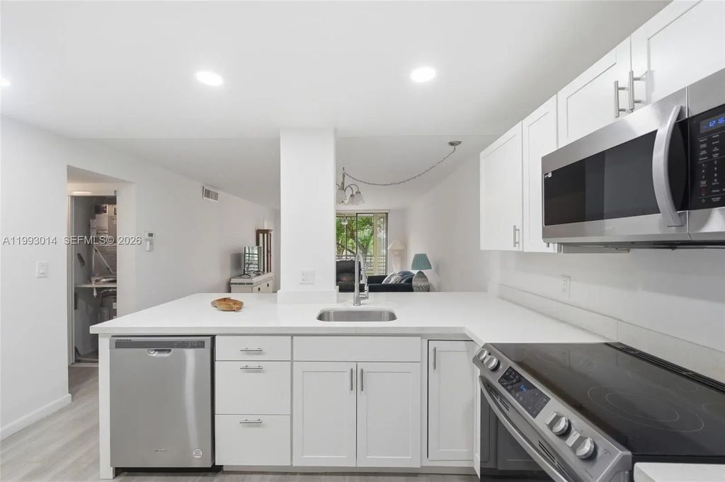 7950 W Mcnab Road #222, Tamarac