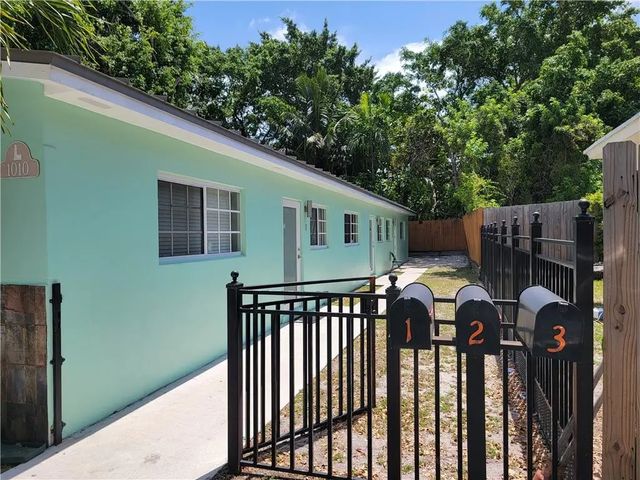 1010 Nw 3rd Avenue, Hallandale Beach