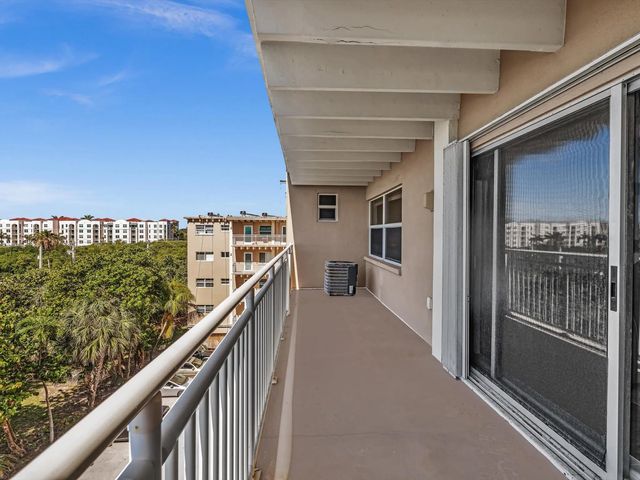 4 of 40 - 4500 S Ocean Boulevard  #505, South Palm Beach, FL