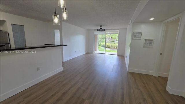 12136 Saint Andrews Place #108, Miramar