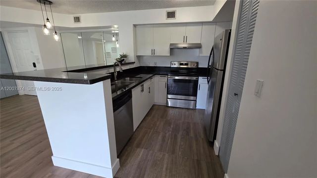5 of 43 - 12136 Saint Andrews Place #108, Miramar, FL
