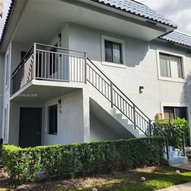 3 of 30 - 16501 Blatt Boulevard #204, Weston, FL