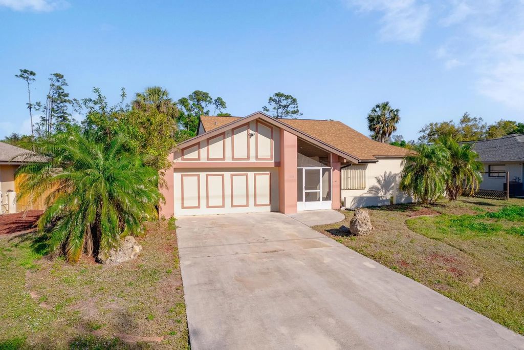 1224 Inverness Street, Port Charlotte