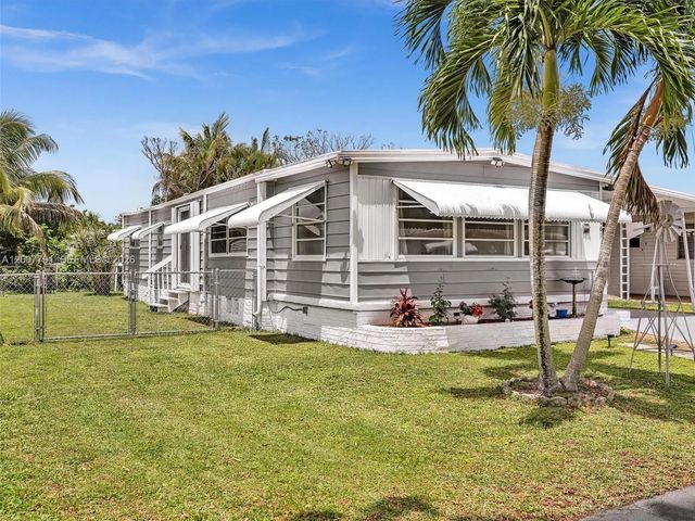 3 of 54 - 2061 Sw 83rd Avenue, Davie, FL