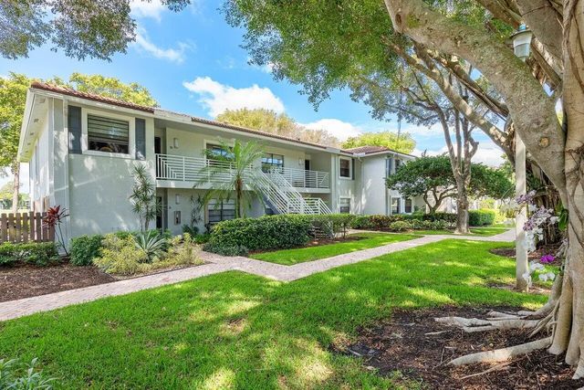 7 Southport Lane #e, Boynton Beach
