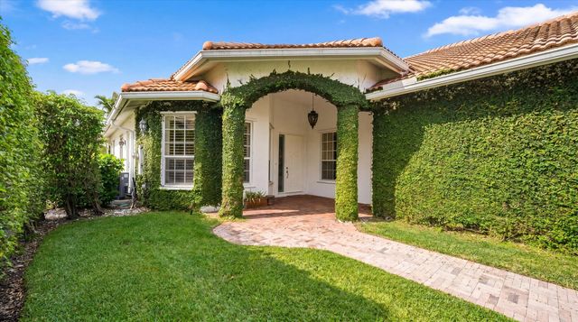 2920 Twin Oaks Way, Wellington