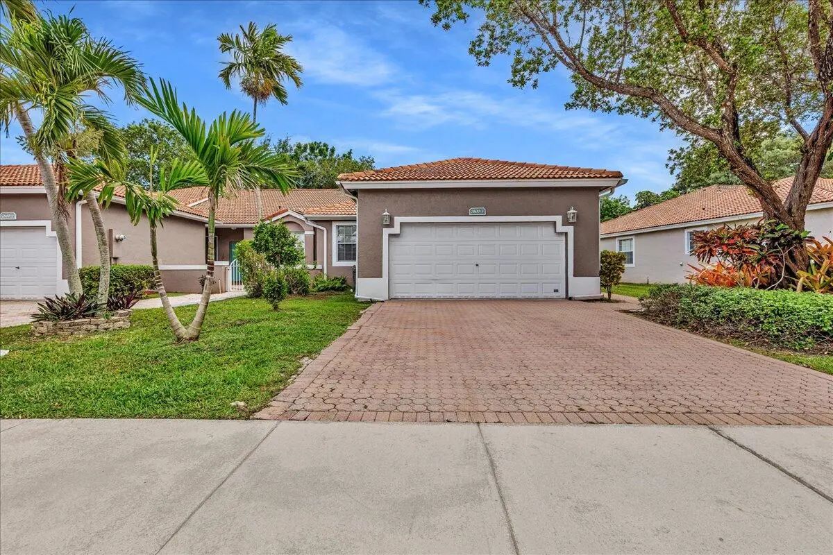 7600 S Aragon Boulevard #3, Sunrise