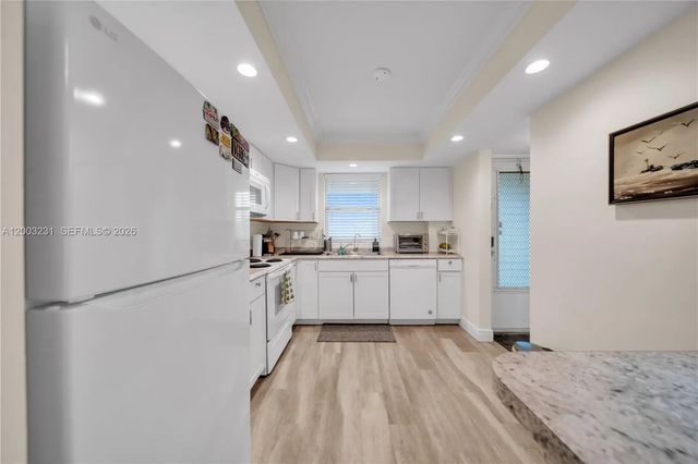 5 of 24 - 4613 Se 5th Street #210, Cape Coral, FL