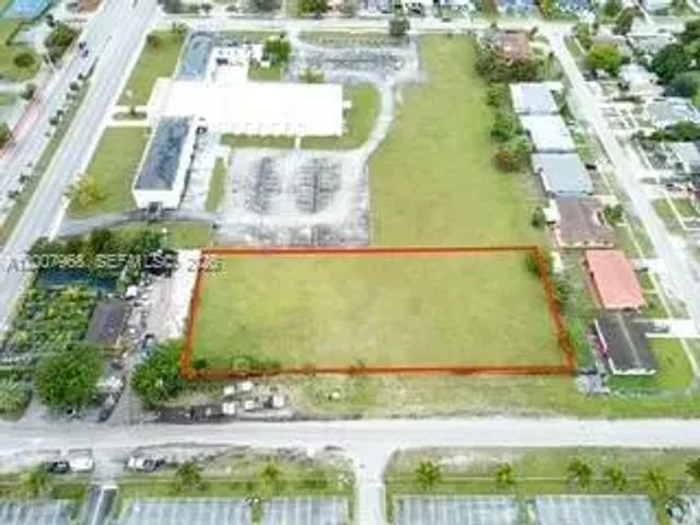 5 of 8 - 1855 Nw 119th Street, Miami, FL