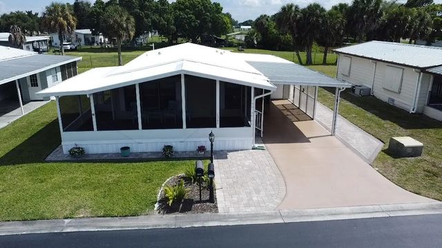 1747 Sw 35th Circle, Okeechobee