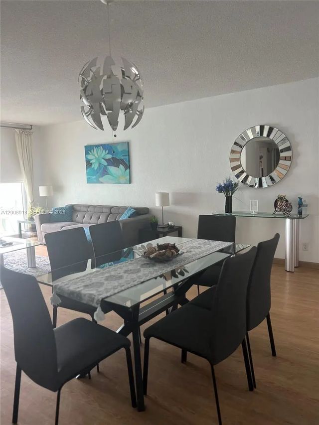 2 of 15 - 3901 S Ocean Drive #14t, Hollywood, FL
