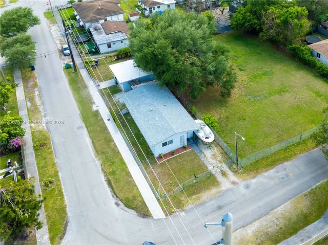 2 of 36 - 2406 Nw 67th Street, Miami, FL