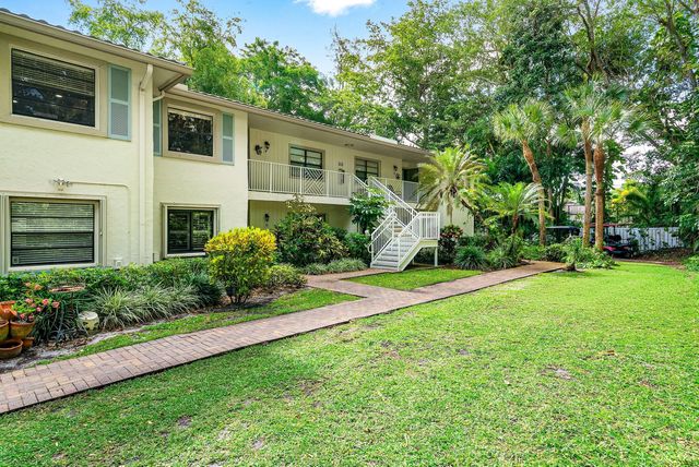 22 Westgate Lane #e, Boynton Beach