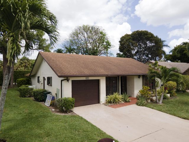 6149 Olivewood Circle, Greenacres