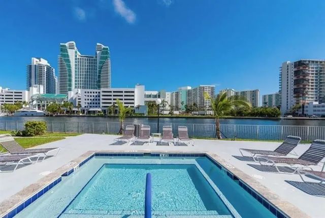 3 of 12 - 200 Leslie Drive #626, Hallandale Beach, FL