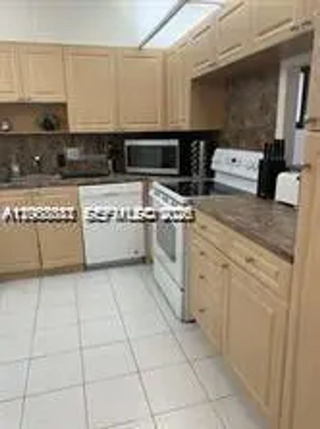 4 of 11 - 2801 Ne 183rd Street #603w, Aventura, FL