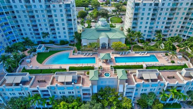 2 of 79 - 350 N Federal Highway #th102s, Boynton Beach, FL