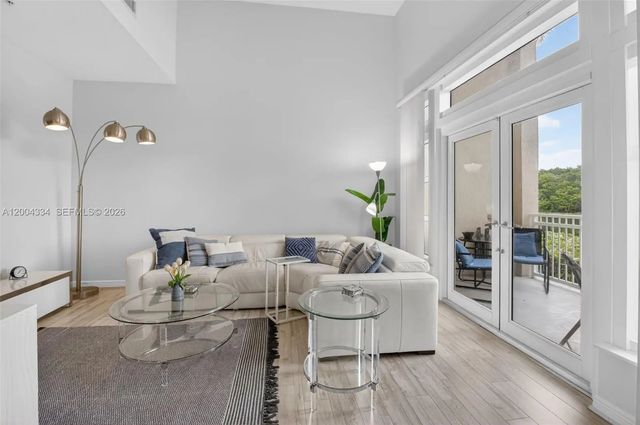 5 of 79 - 350 N Federal Highway #th102s, Boynton Beach, FL