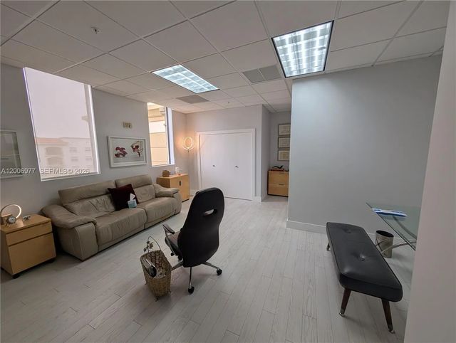 5 of 9 - 1805 Ponce De Leon Boulevard #410, Coral Gables, FL