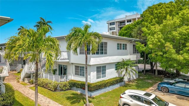 5 of 40 - 9280 Bay Harbor Terrace #25, Bay Harbor Islands, FL