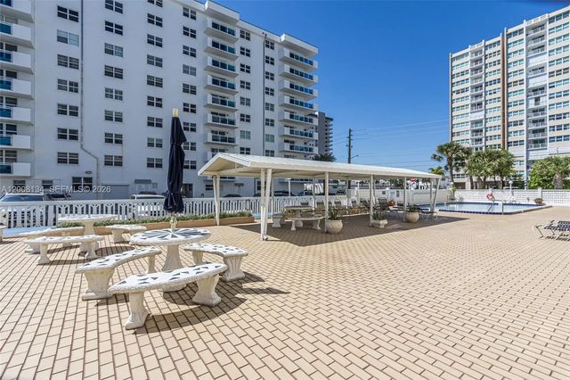 5 of 32 - 1601 S Ocean Drive #305, Hollywood, FL