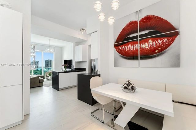 1723 Sw 2nd Avenue #ph2, Miami