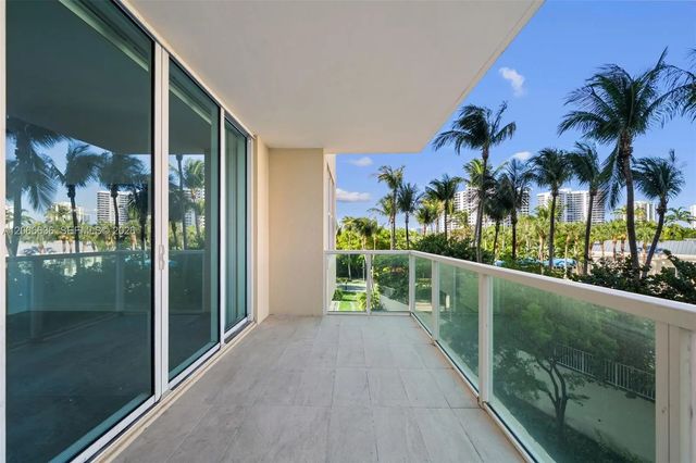 4 of 71 - 3340 Ne 190th Street #403, Aventura, FL