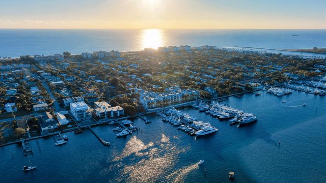 4 of 54 - 182 Lake Drive #5-101, Singer Island, FL
