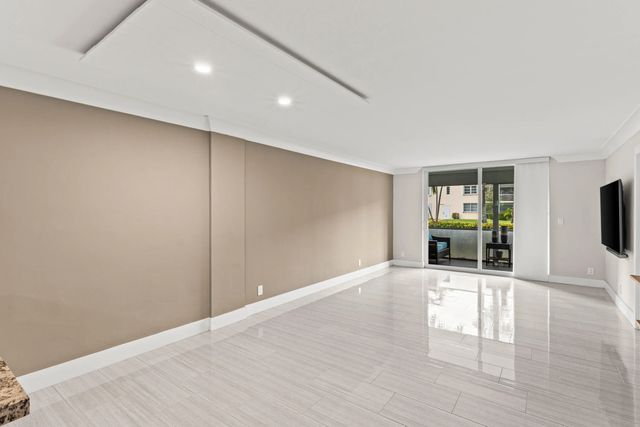 4 of 30 - 4502 N Federal Highway #144e, Lighthouse Point, FL