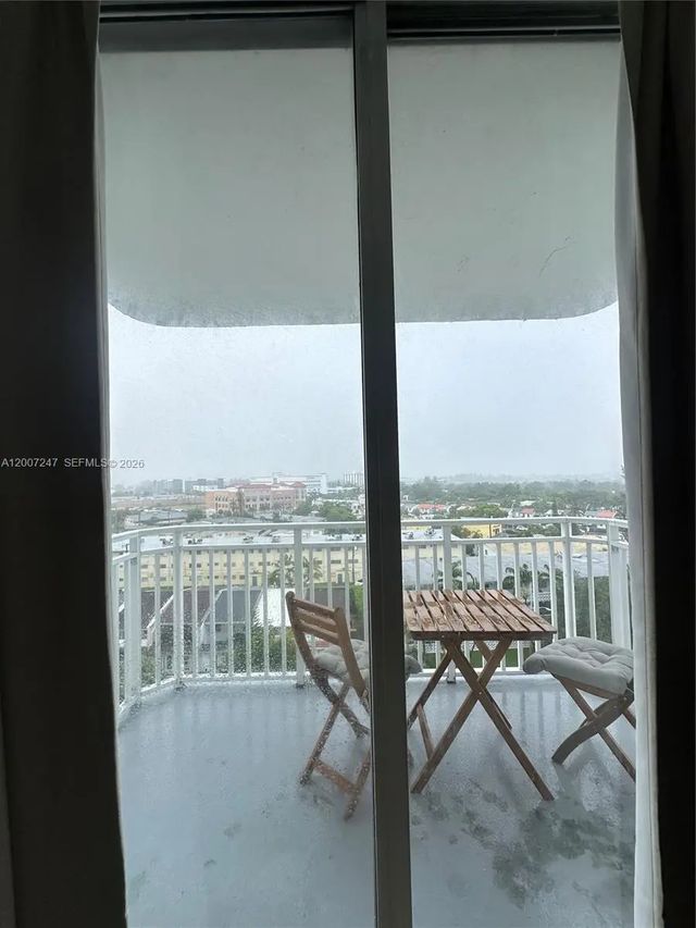 3 of 21 - 2100 Sans Souci Boulevard #b811, North Miami, FL