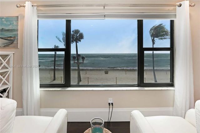 3300 N Surf Road #17a, Hollywood