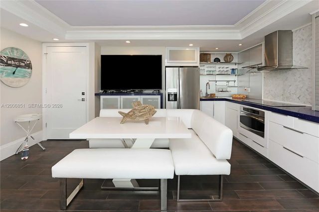 5 of 39 - 3300 N Surf Road #17a, Hollywood, FL