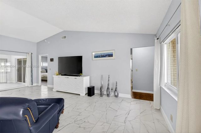 3 of 64 - 10982 S Greentrail Drive S, Boynton Beach, FL