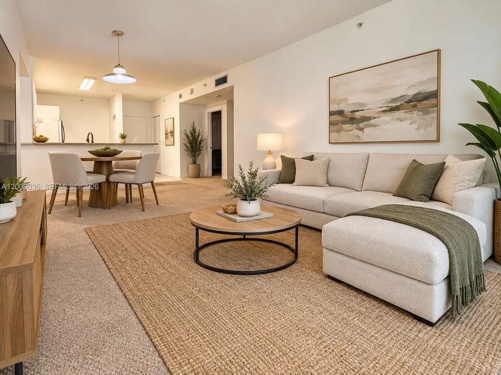 5091 Nw 7th Street #807, Miami