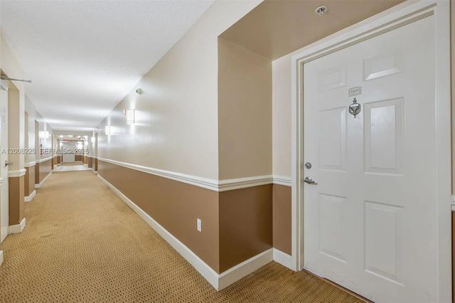 2 of 39 - 520 Se 5th Avenue #3305, Fort Lauderdale, FL