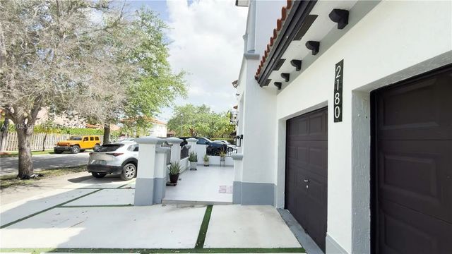 3 of 49 - 2180 Sw 152nd Place, Miami, FL