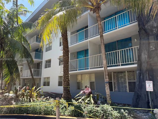 2 of 25 - 1805 Sans Souci Boulevard #526, North Miami, FL