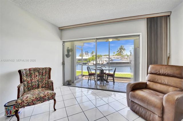 3 of 19 - 455 Paradise Isle Boulevard #104, Hallandale Beach, FL