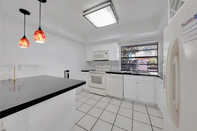 5 of 30 - 11435 Sw 133rd Court #64-4, Miami, FL