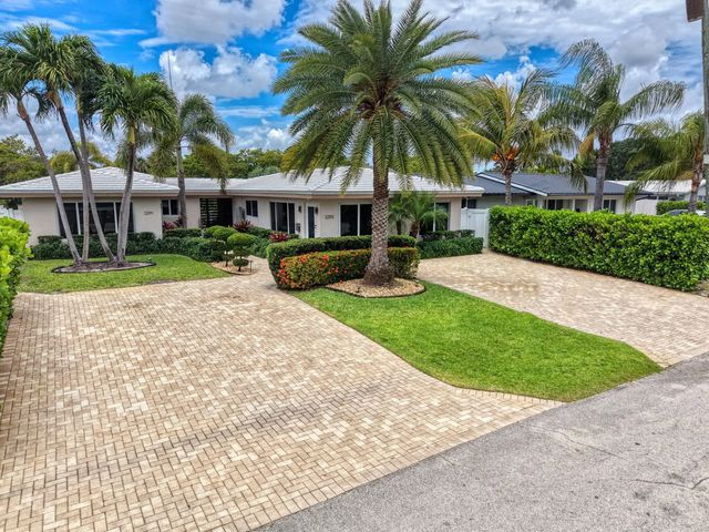 5 of 80 - 3291-3293 Ne 18th Terrace #1-2, Oakland Park, FL