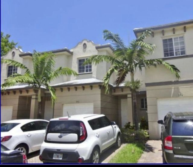 976 Abaco Lane, Riviera Beach