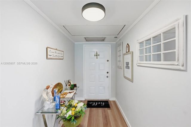 3 of 38 - 625 Oaks Drive #304, Pompano Beach, FL