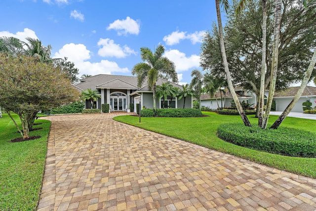 2 of 63 - 18647 Se Lakeside Way, Tequesta, FL