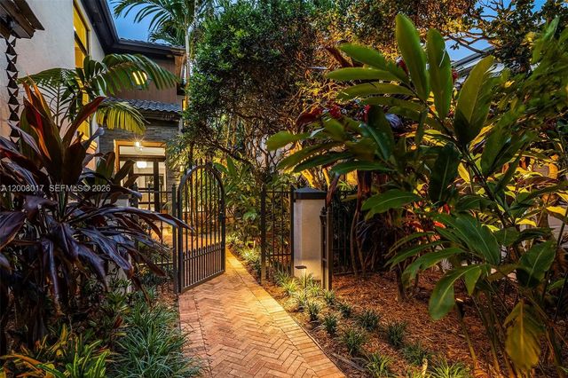 5 of 60 - 7291 Sw 47th Court, Miami, FL