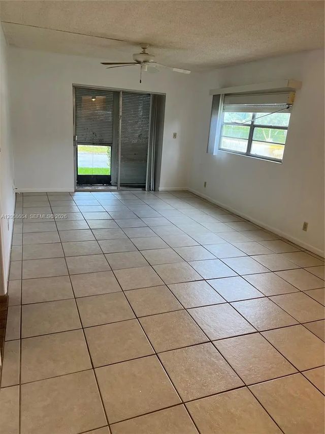 4 of 20 - 4116 Nw 88th Avenue #104, Coral Springs, FL