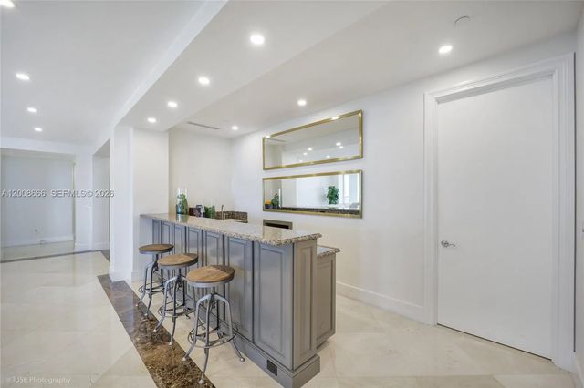 4 of 21 - 3400 Sw 27th Avenue #2202, Miami, FL