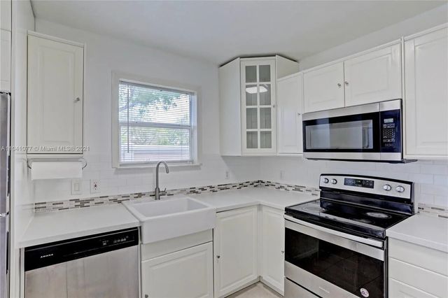 3810 N Jog Road #106, West Palm Beach